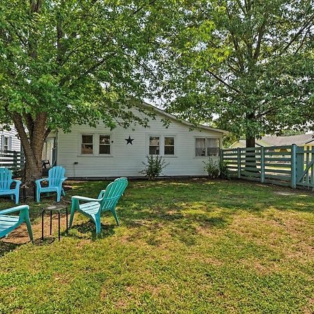 The Blue Crab Cottage - 3 Blocks From The Beach! Colonial Beach Buitenkant foto