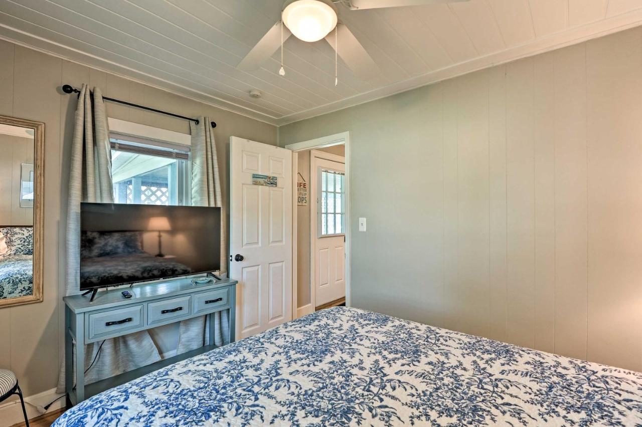 The Blue Crab Cottage - 3 Blocks From The Beach! Colonial Beach Buitenkant foto