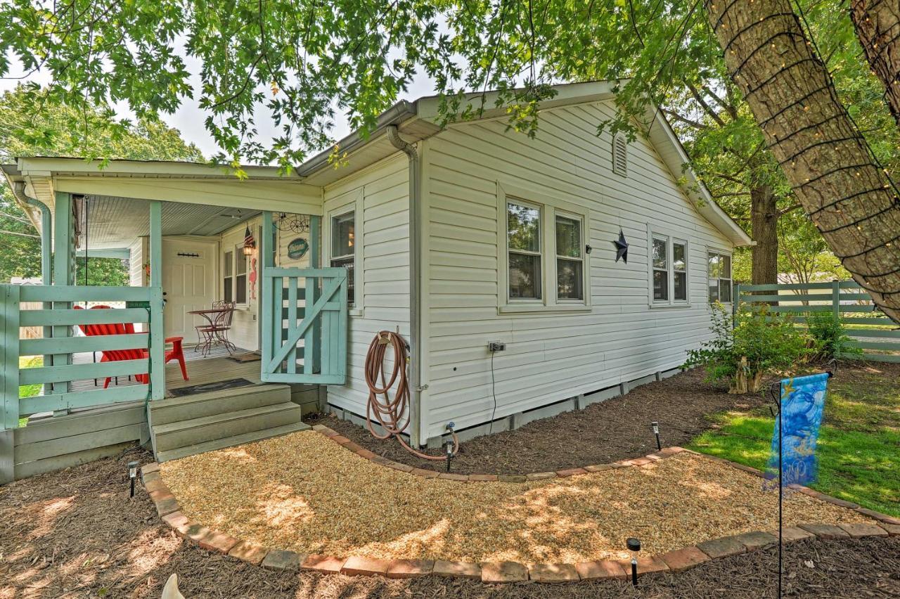 The Blue Crab Cottage - 3 Blocks From The Beach! Colonial Beach Buitenkant foto